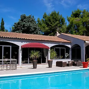 Les Mazets Des Roches 3* Tarascon